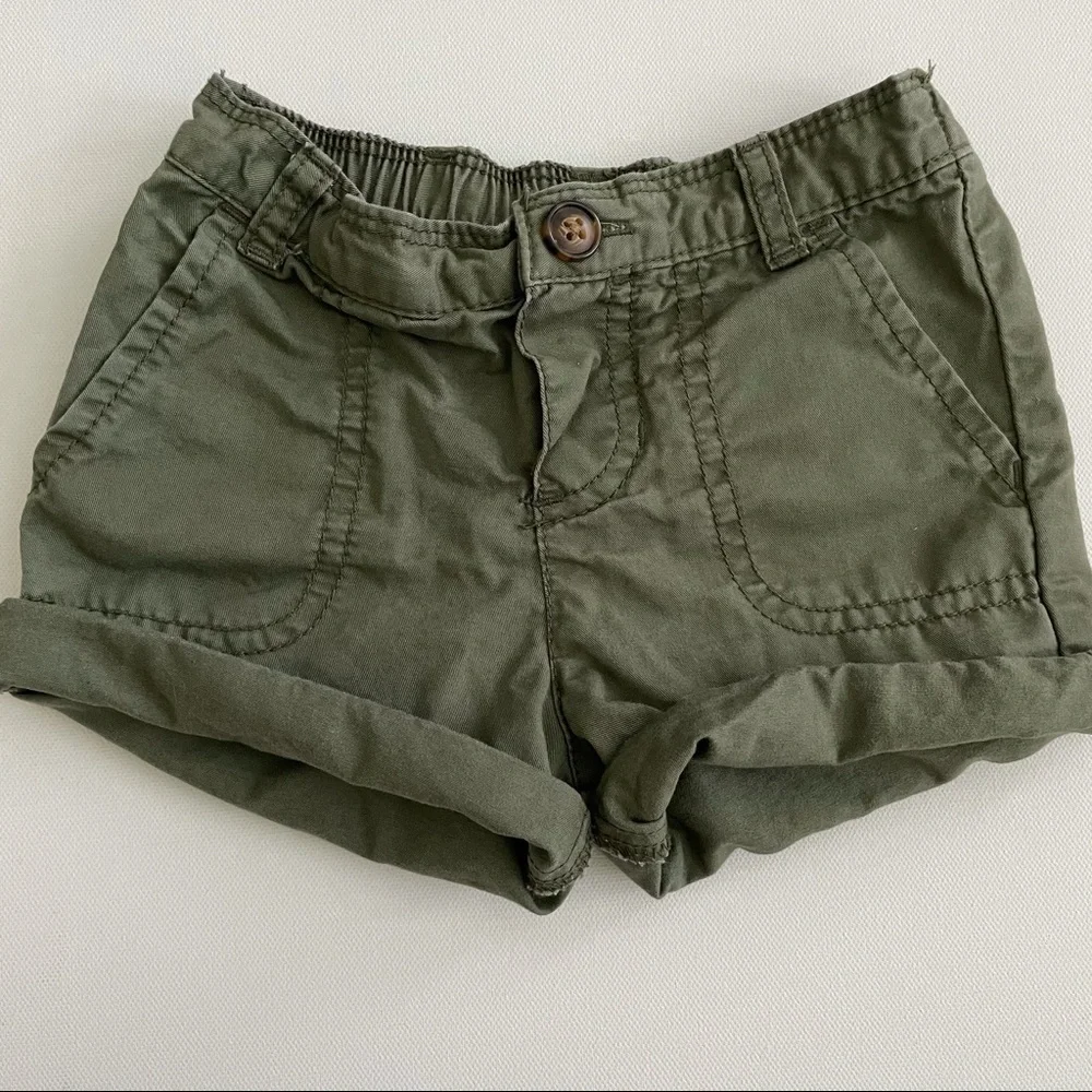 Carter’s Toddler Girl Short Size 12 Months